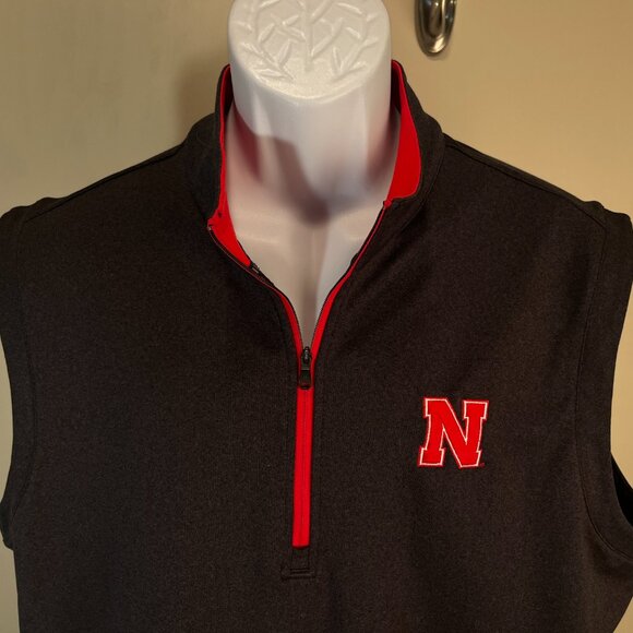 Adidas ClimaCool Men's gray w/ red trim 1/2 zip pullover Vest Nebraska Huskers L - Picture 2 of 7